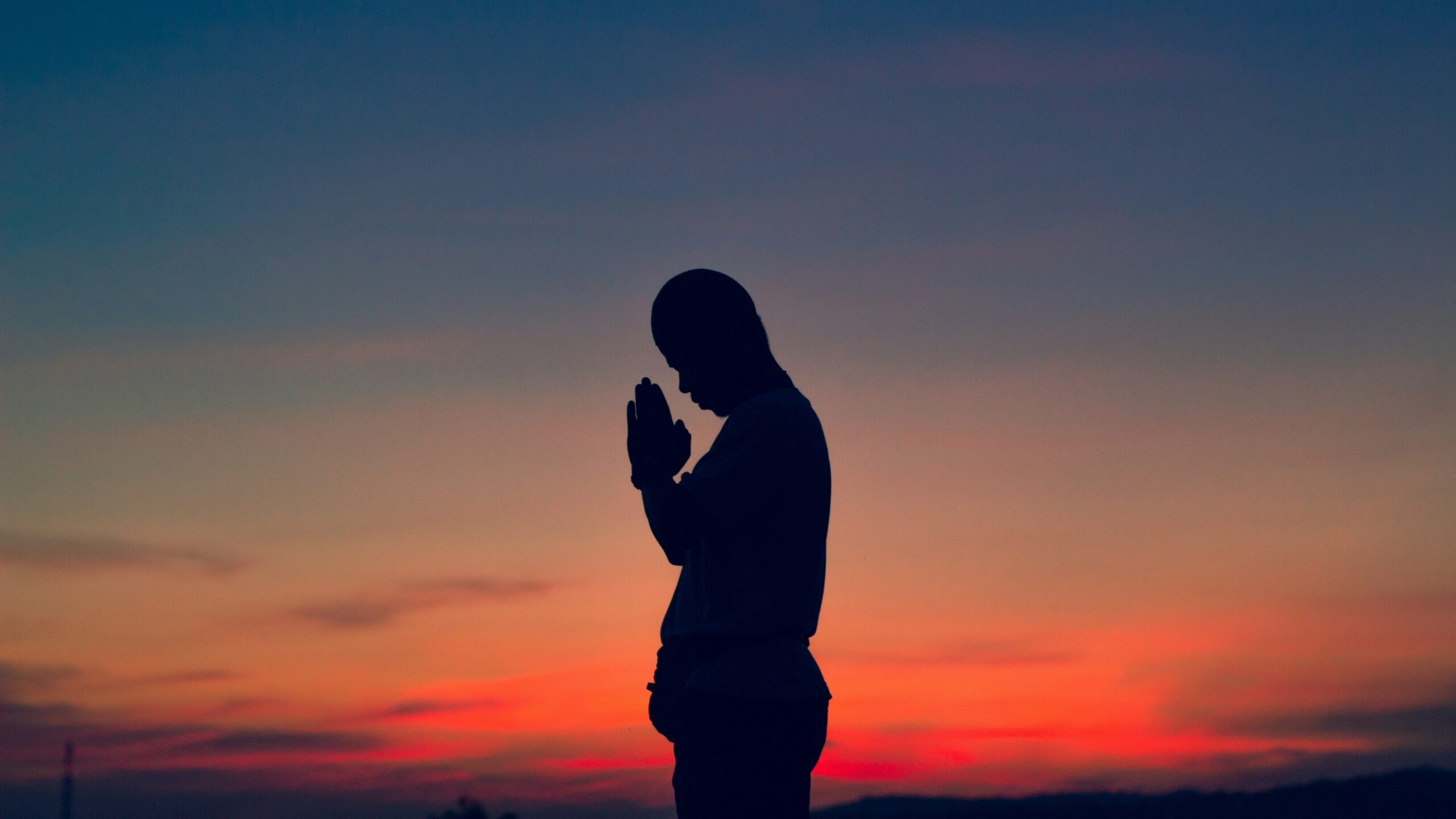 7 Urgent Prayers for Spiritual Heaviness (2026 Guide)